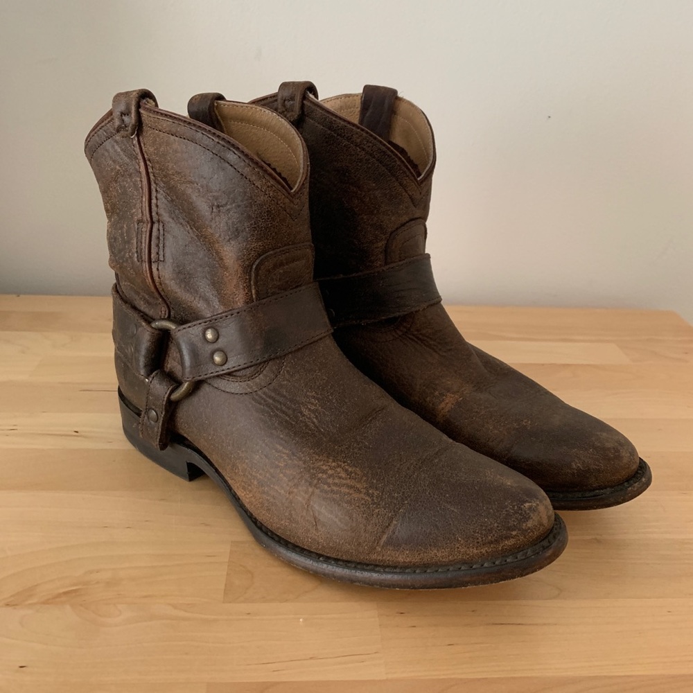 Frye Wyatt Brown Boot - 9